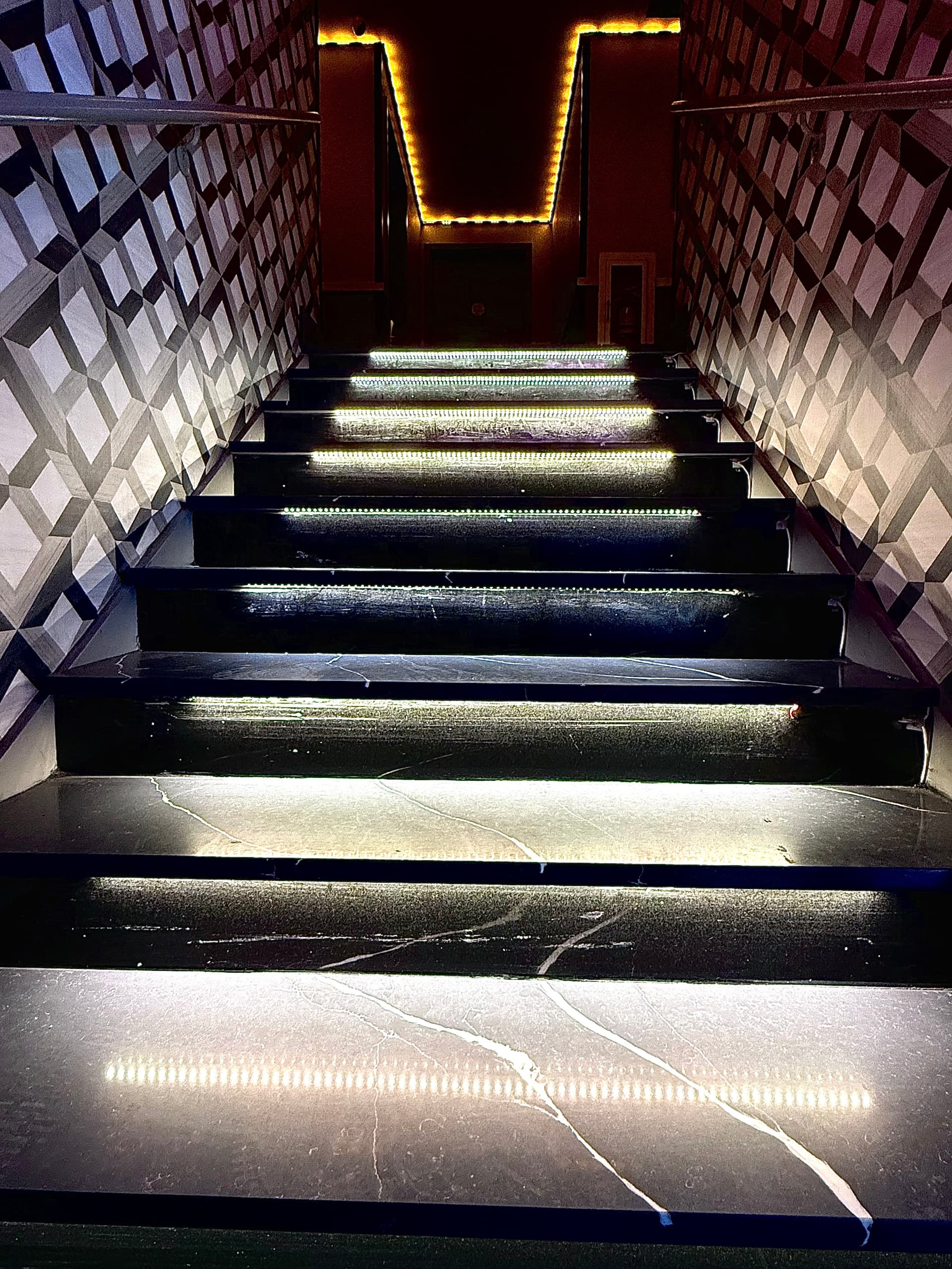 Umbrella Hotel Bronx