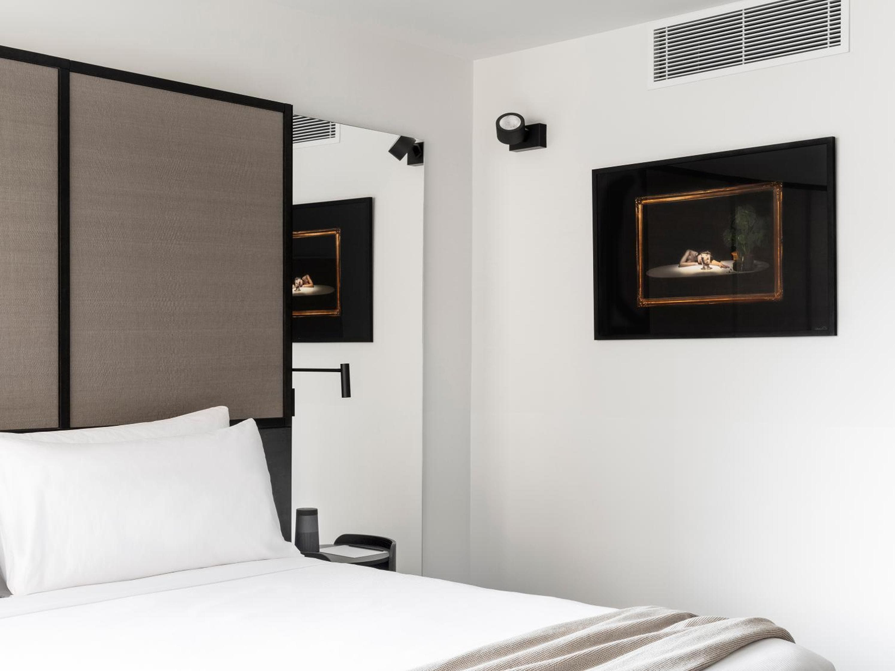 Lancemore Crossley St. Melbourne