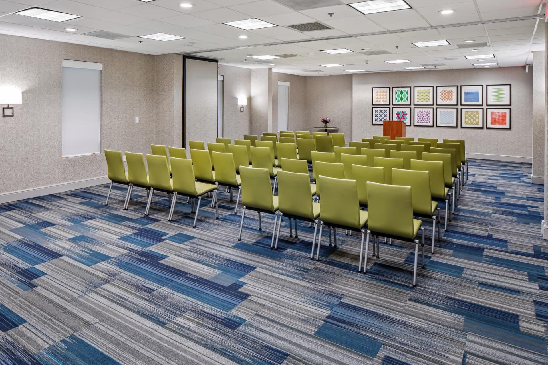 Holiday Inn Express Atlanta Airport-College Park by IHG