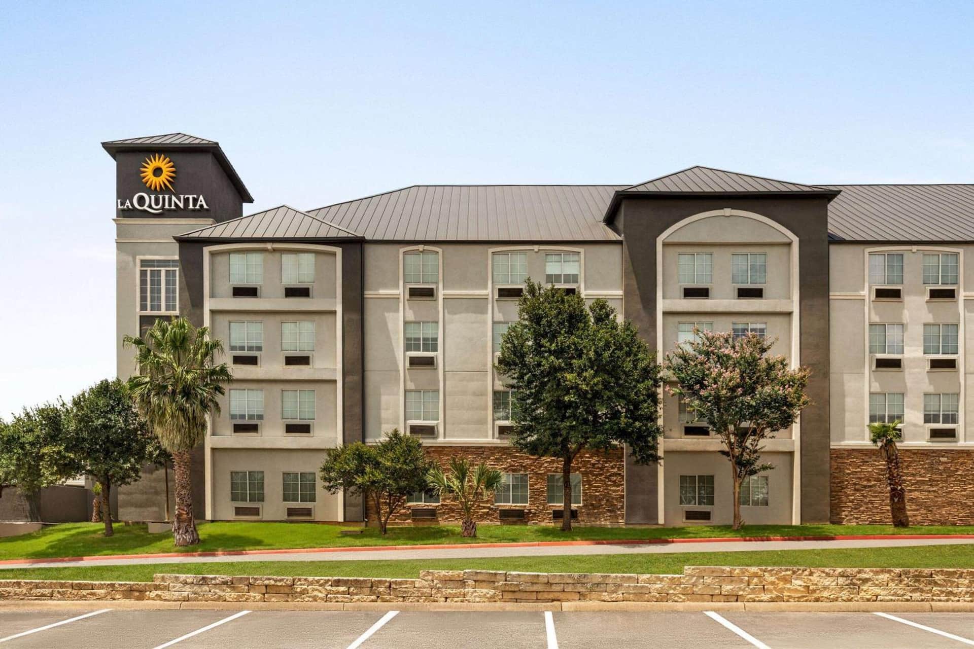 La Quinta by Wyndham San Antonio North Stone Oak