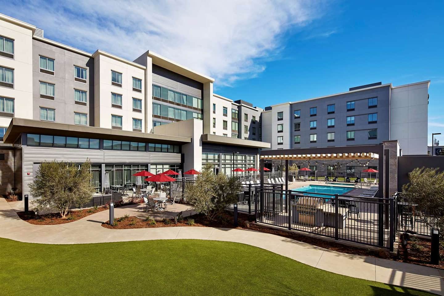 Homewood Suites by Hilton Long Beach Airport
