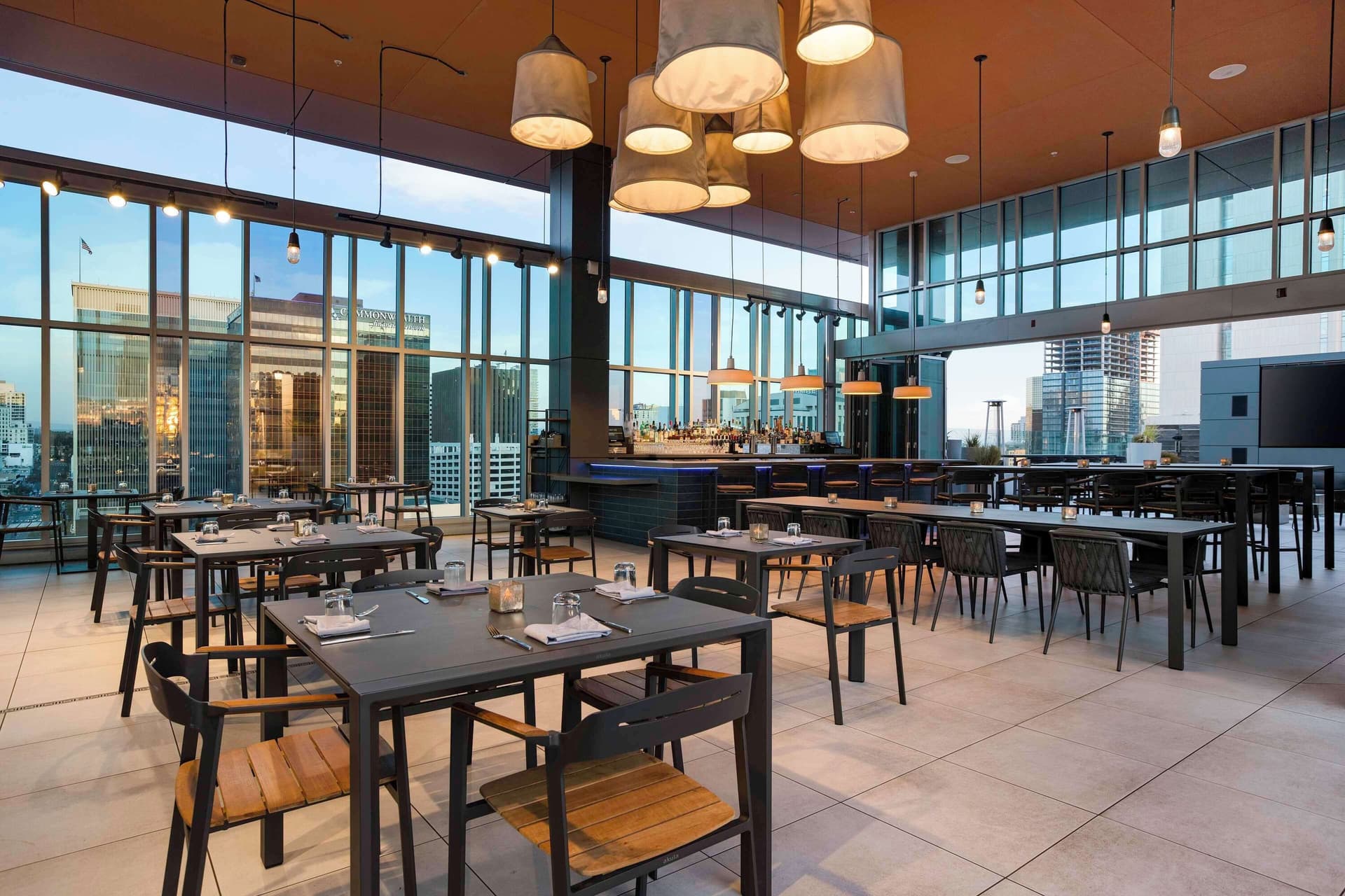 Carte Hotel San Diego Downtown, Curio Collection by Hilton