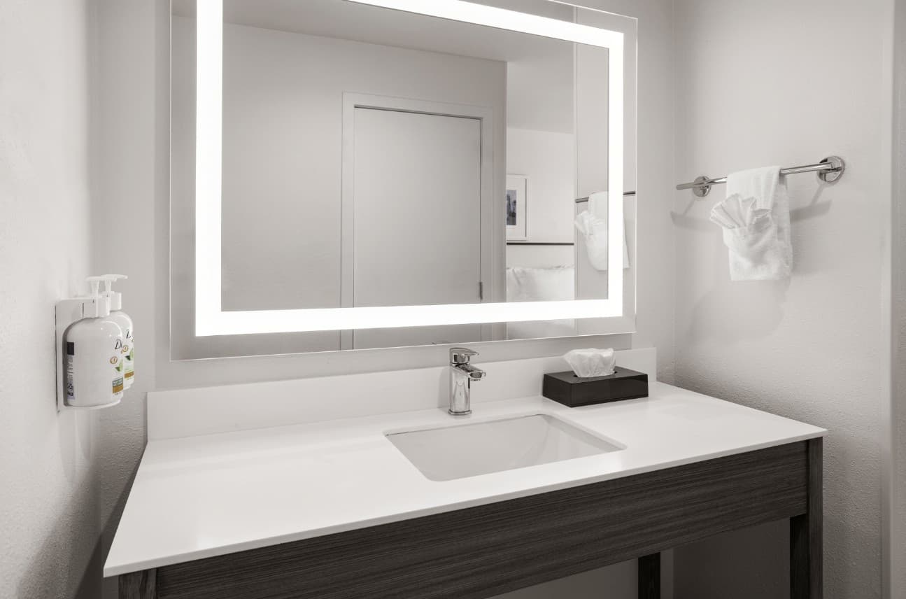 Ramada by Wyndham York Harrisburg Hershey