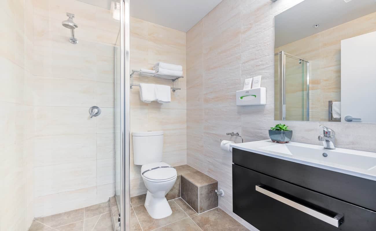 Alexander Inn