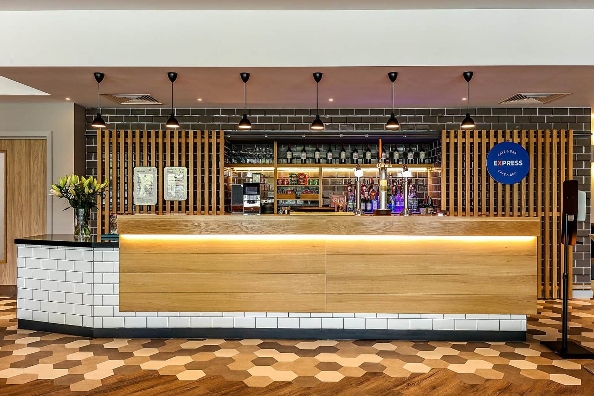 Holiday Inn Express Brussels - Airport by IHG