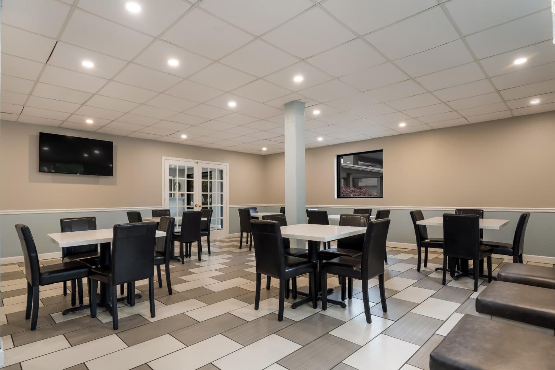 SureStay Hotel by Best Western Columbus Downtown