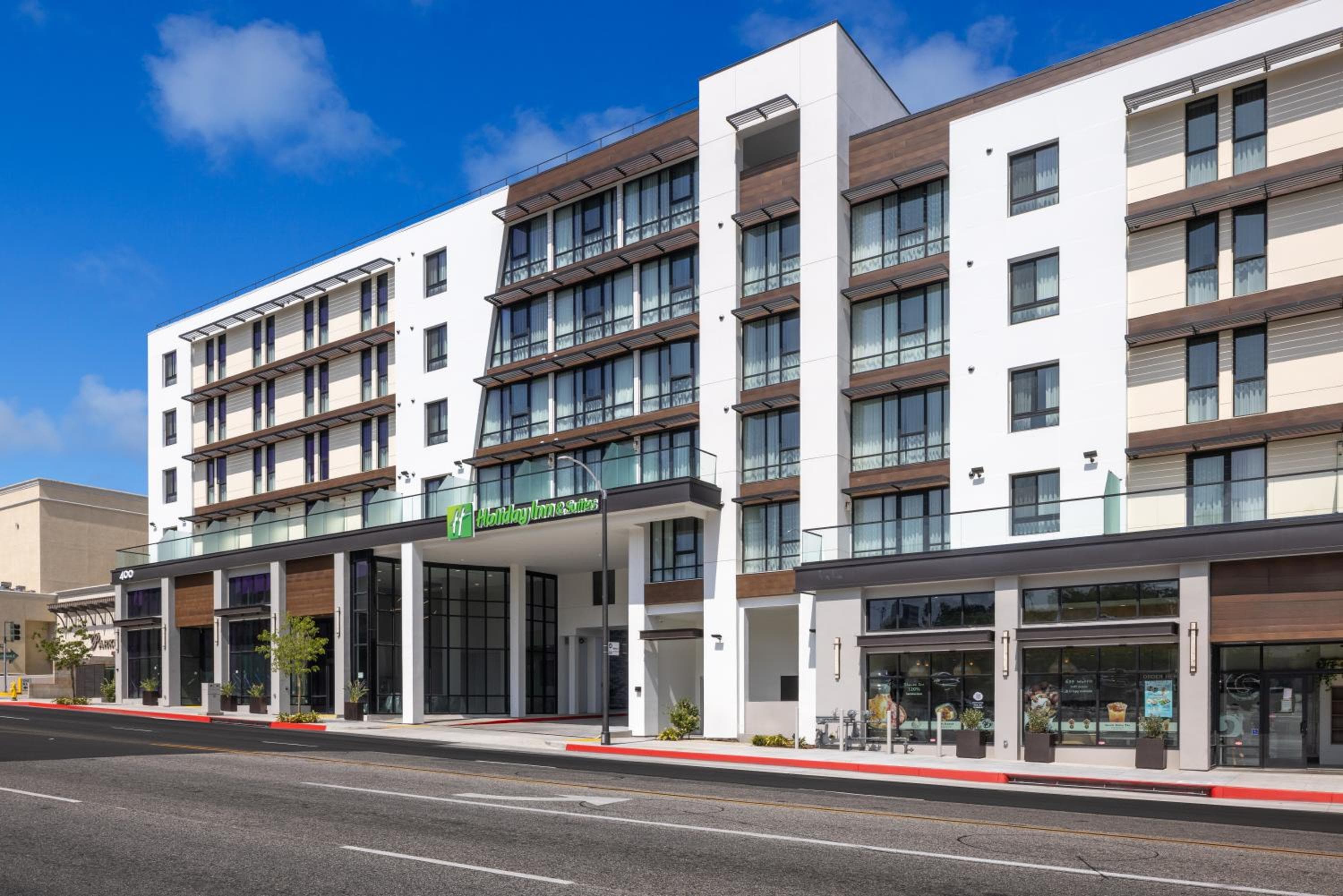 Holiday Inn & Suites Monterey Park Los Angeles, an IHG Hotel