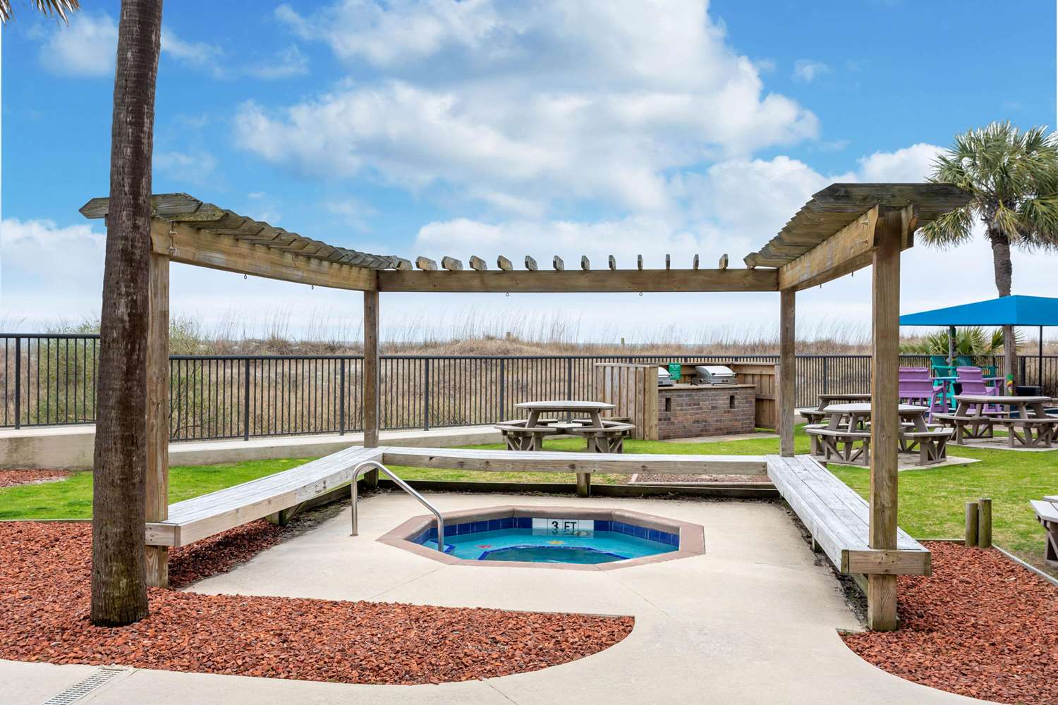 Ocean Club Resort Myrtle Beach a Ramada by Wyndham