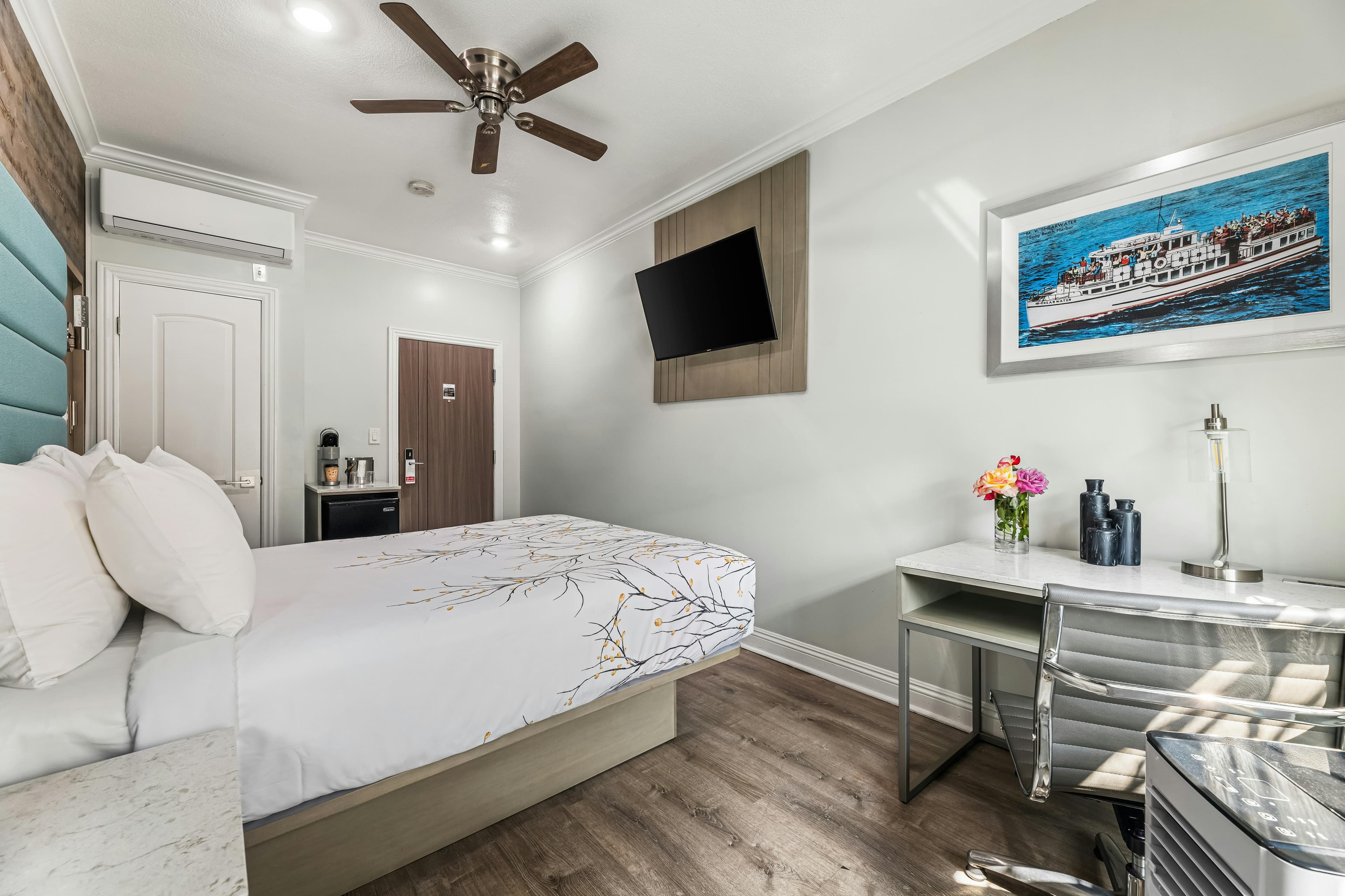 Lumea by the Sea Long Beach Convention Center