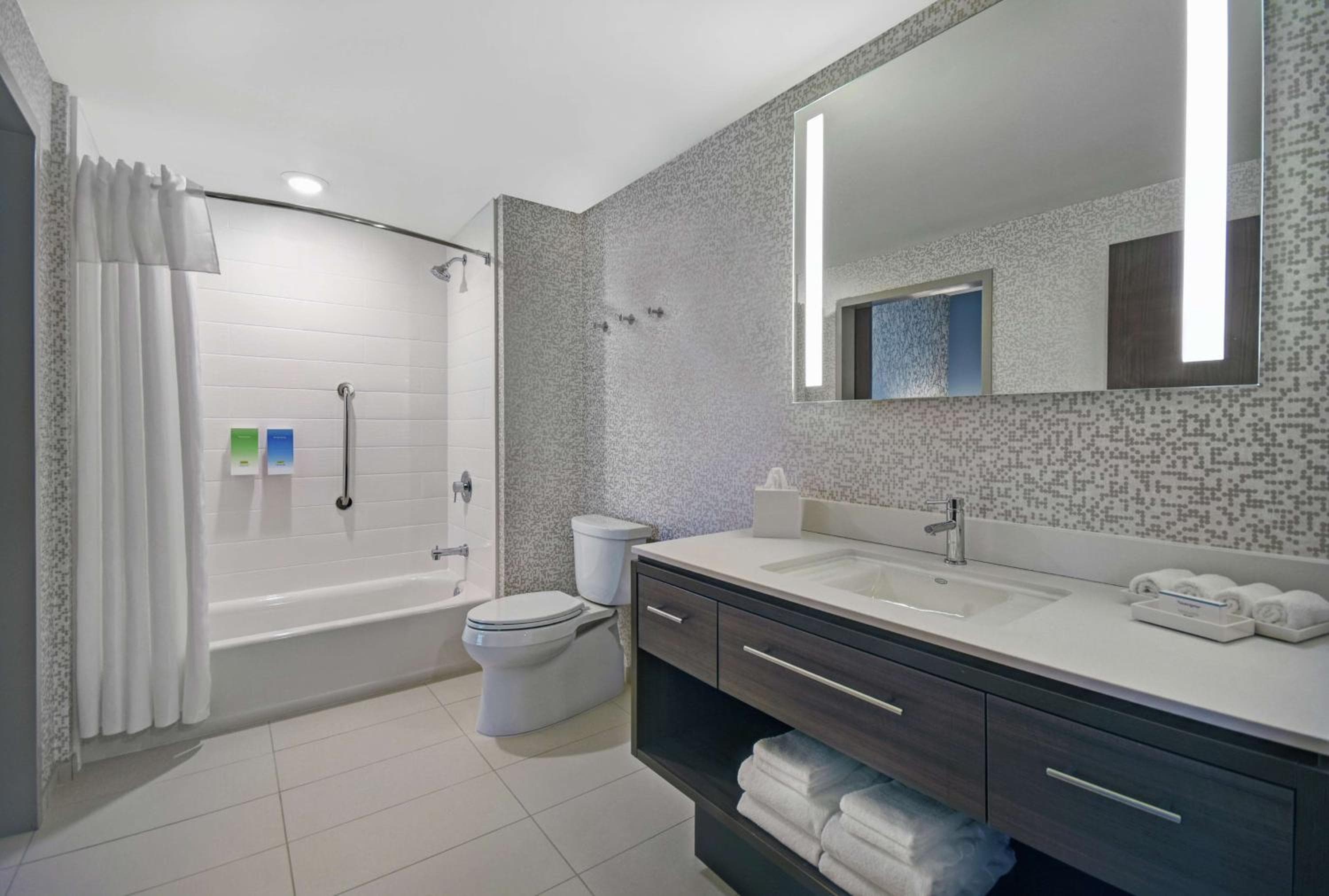 Home2 Suites by Hilton Lawrenceville Atlanta Sugarloaf