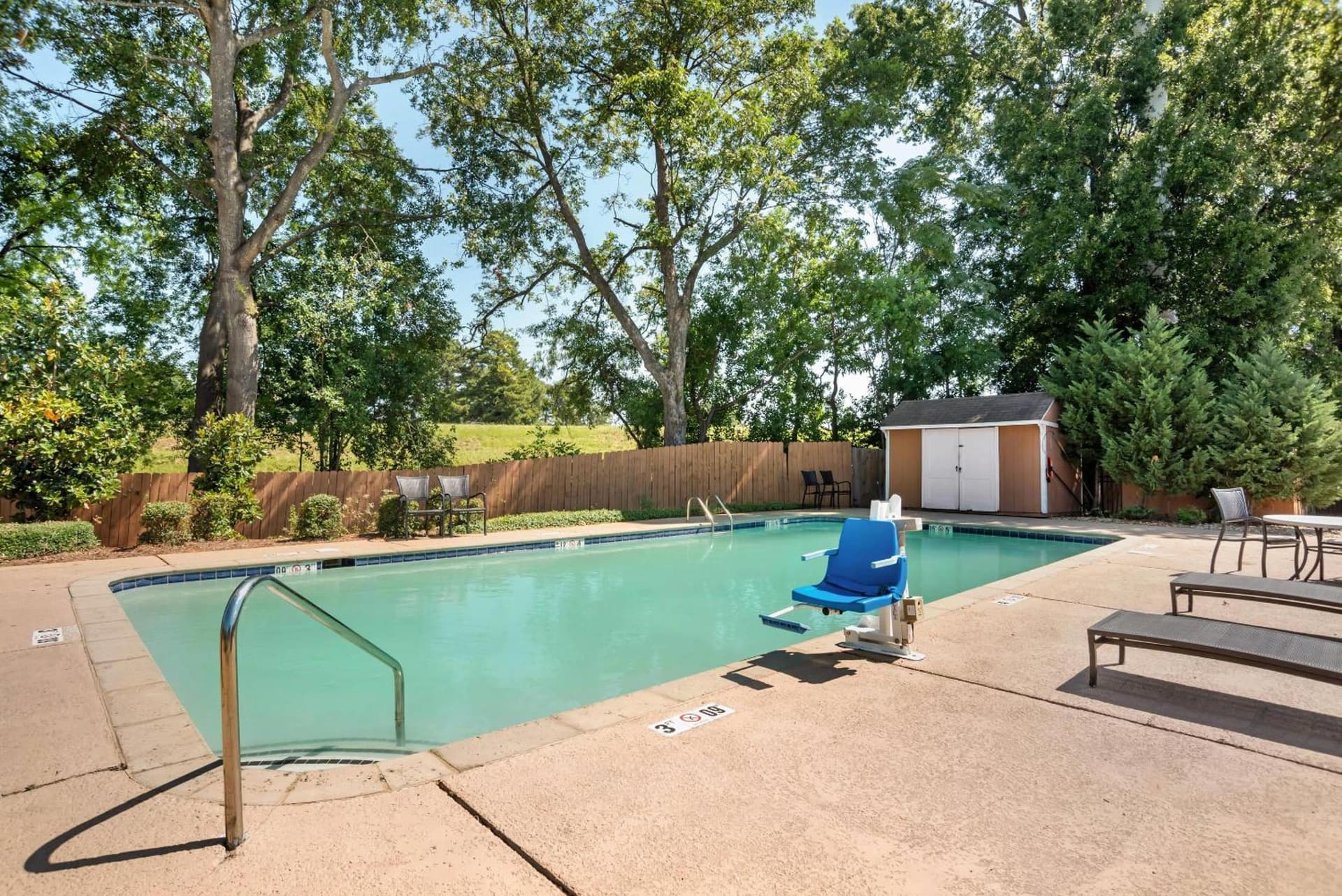 Country Inn & Suites by Radisson, Montgomery East I-85