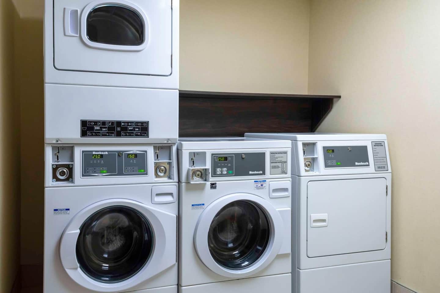 HAMPTON INN CONYERS