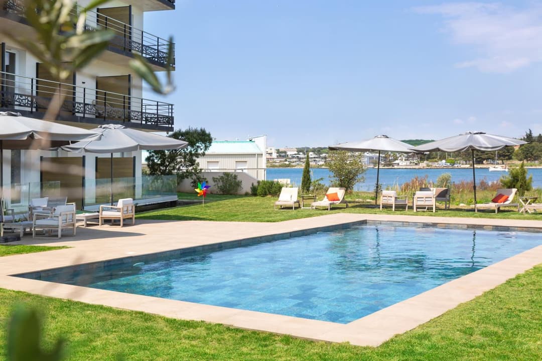 Golden Tulip Hotel & Rooftop Martigues Provence