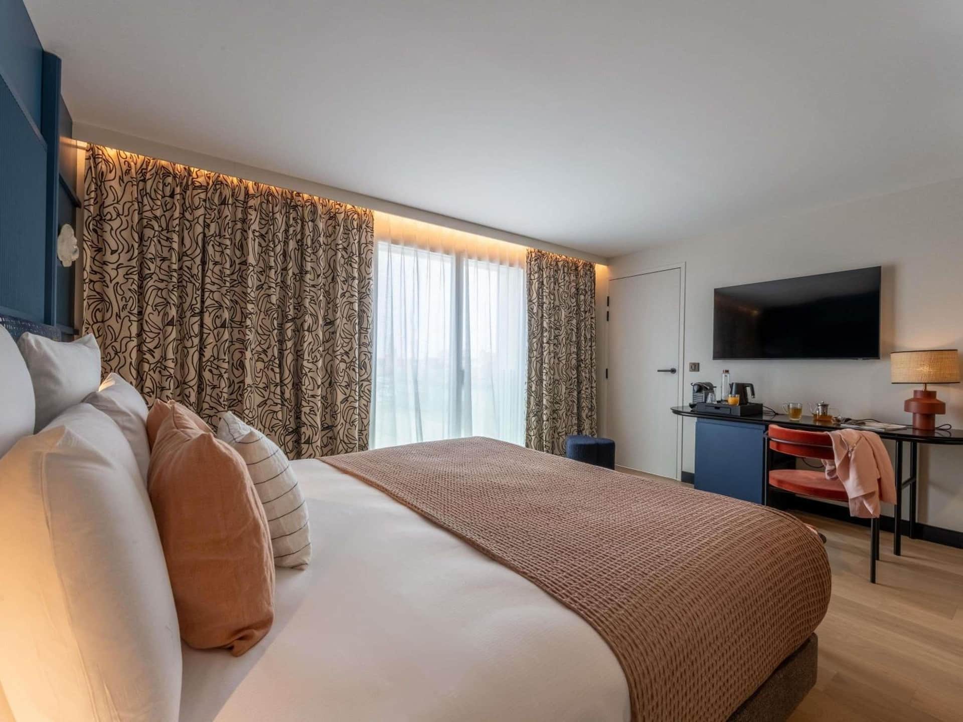 Mercure La Rochelle Vieux-Port Hotel