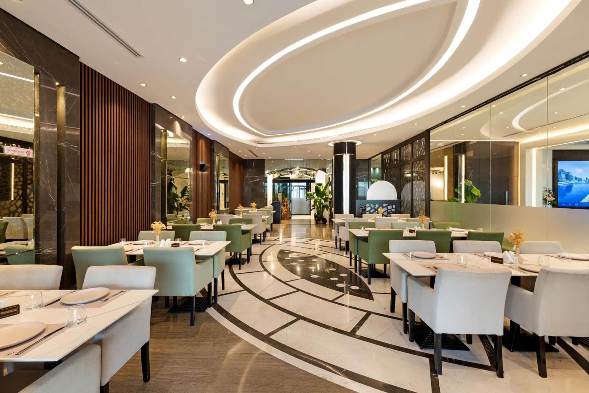 Royal Continental Suites Business Bay