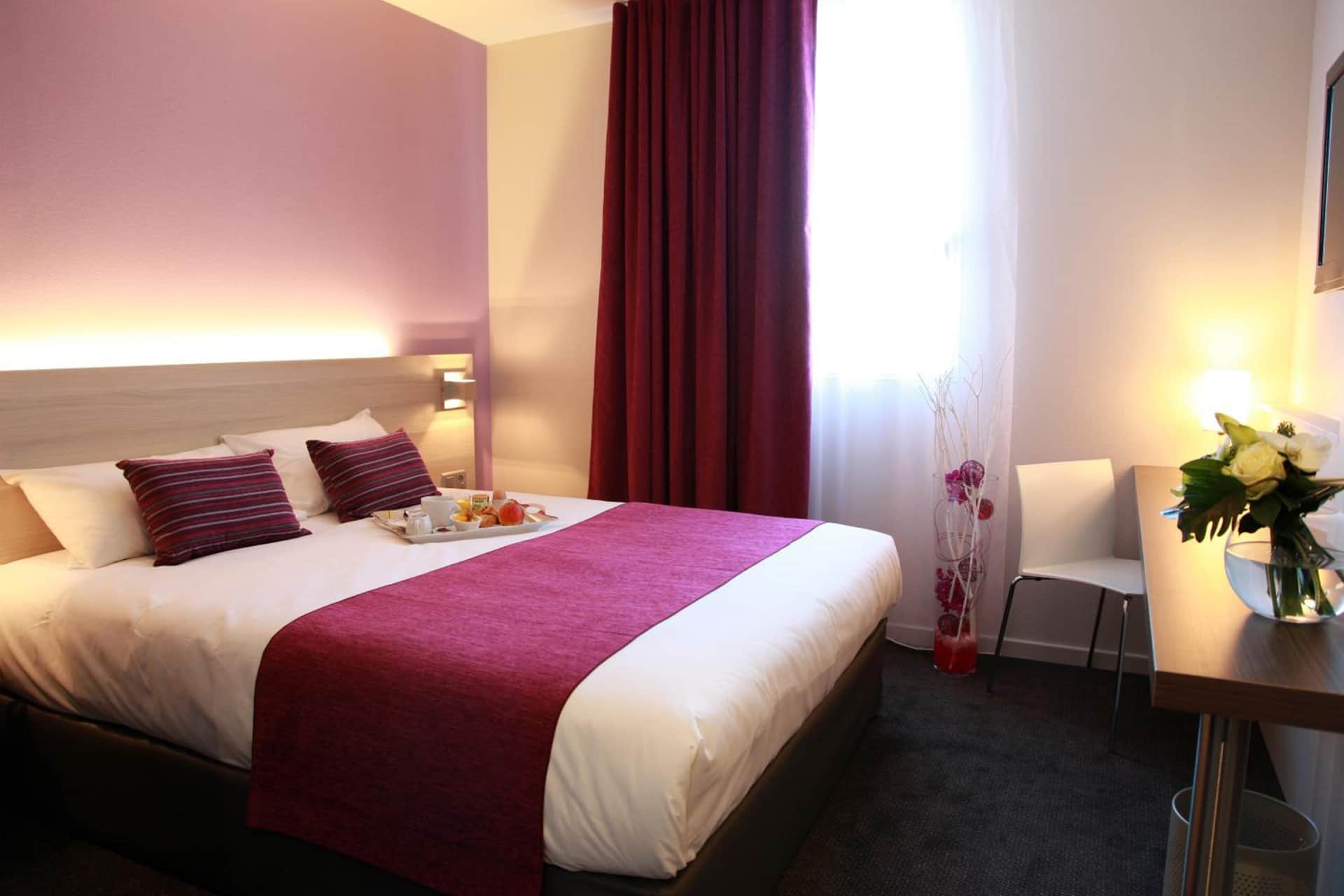 Brit Hotel Vannes - Theix Golfe du Morbihan