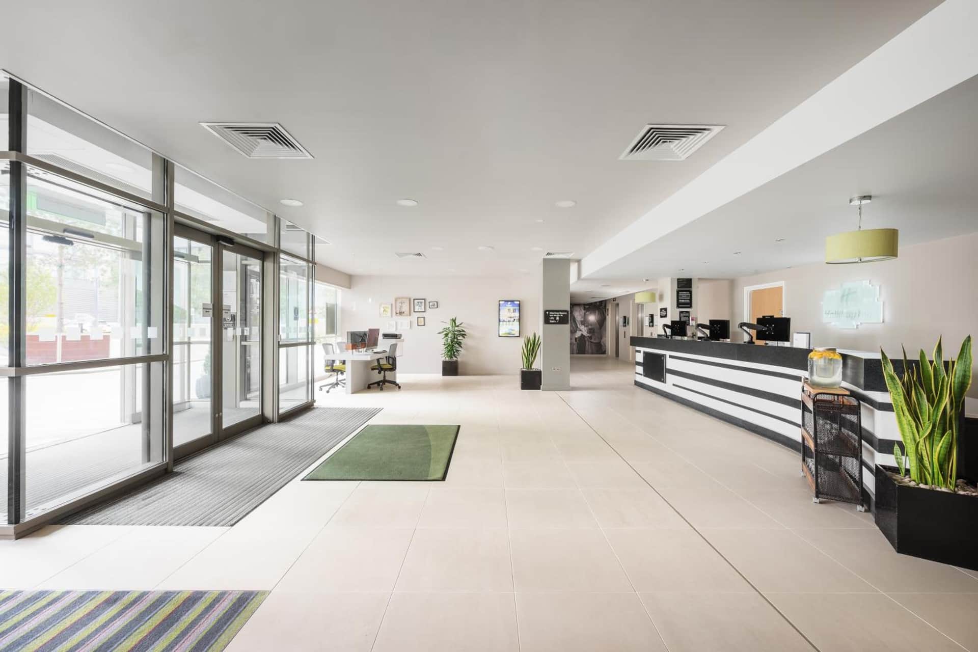 Holiday Inn Manchester-Mediacityuk by IHG