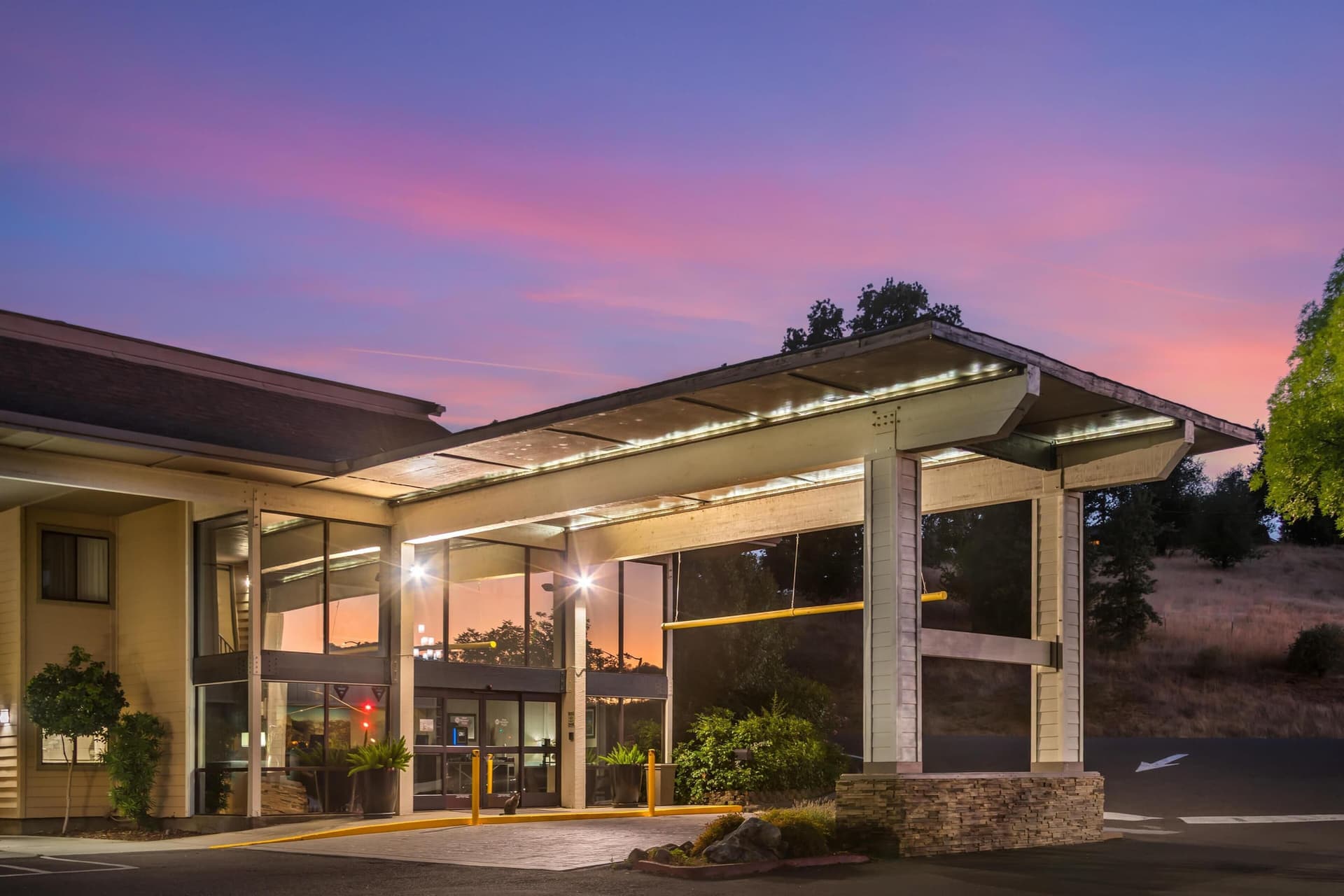 Best Western Plus Sonora Oaks Hotel & Conference Center