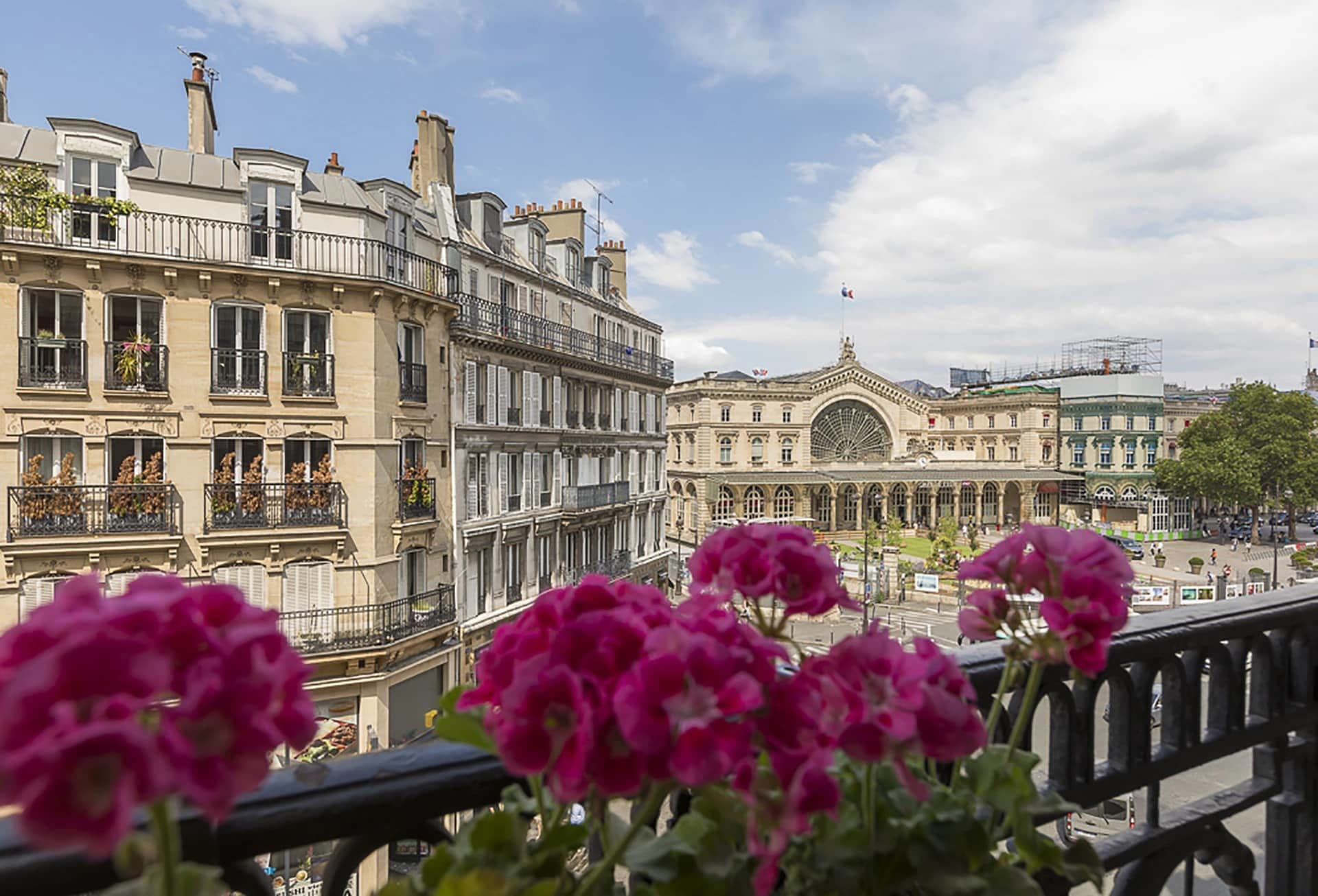 Libertel Gare de L'Est Français