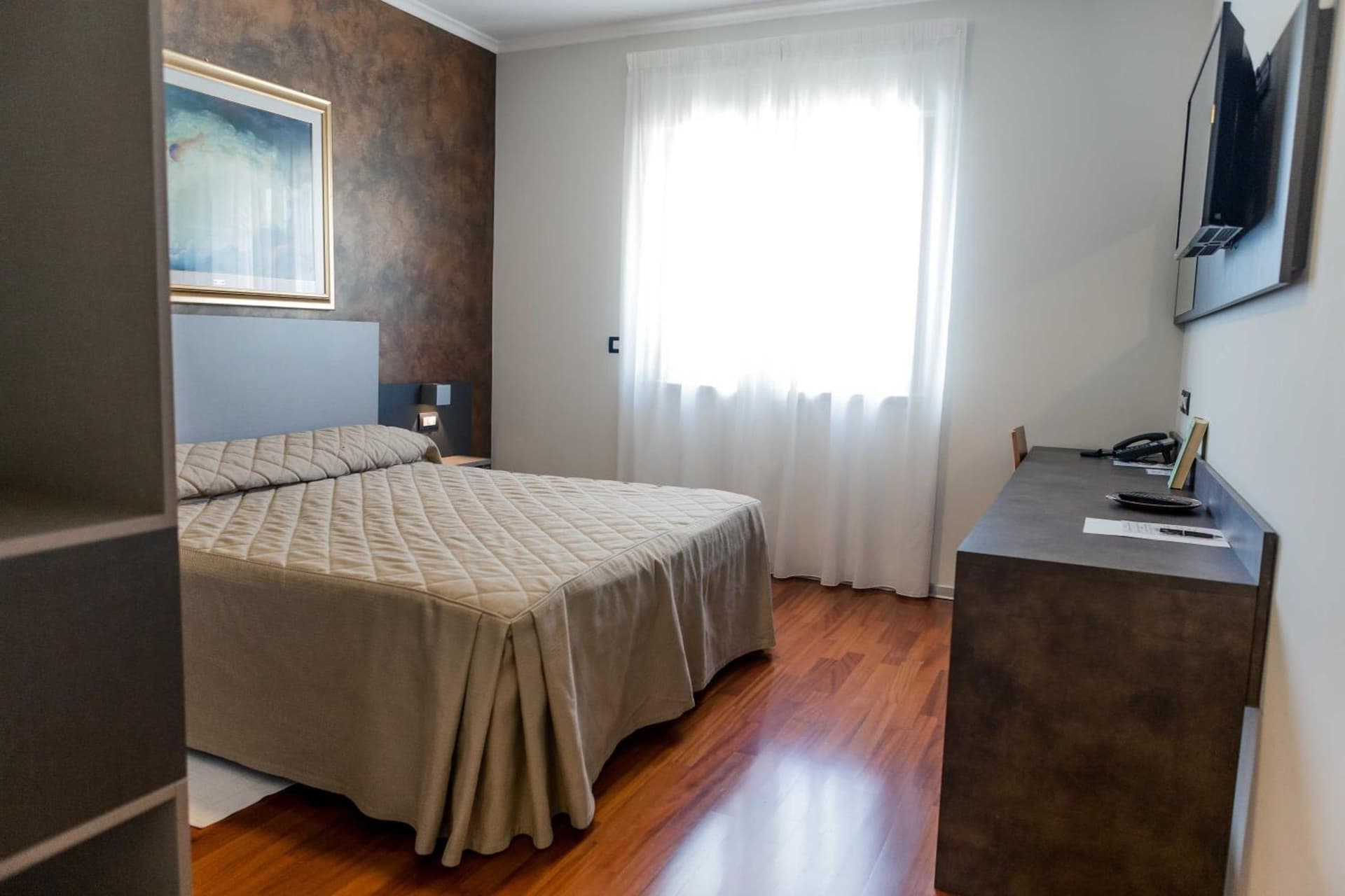 Halanus Hotel And Resort