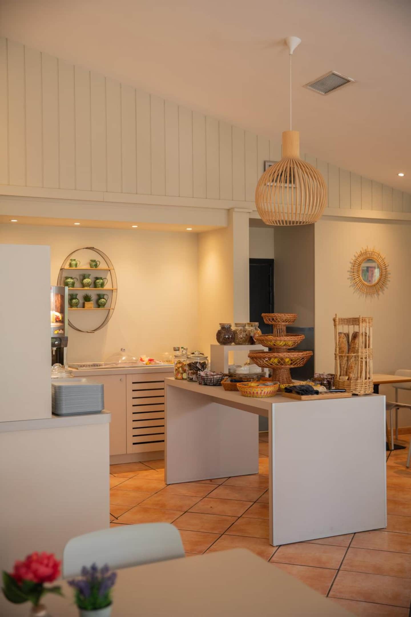 Brit Hotel Confort Nîmes Ouest