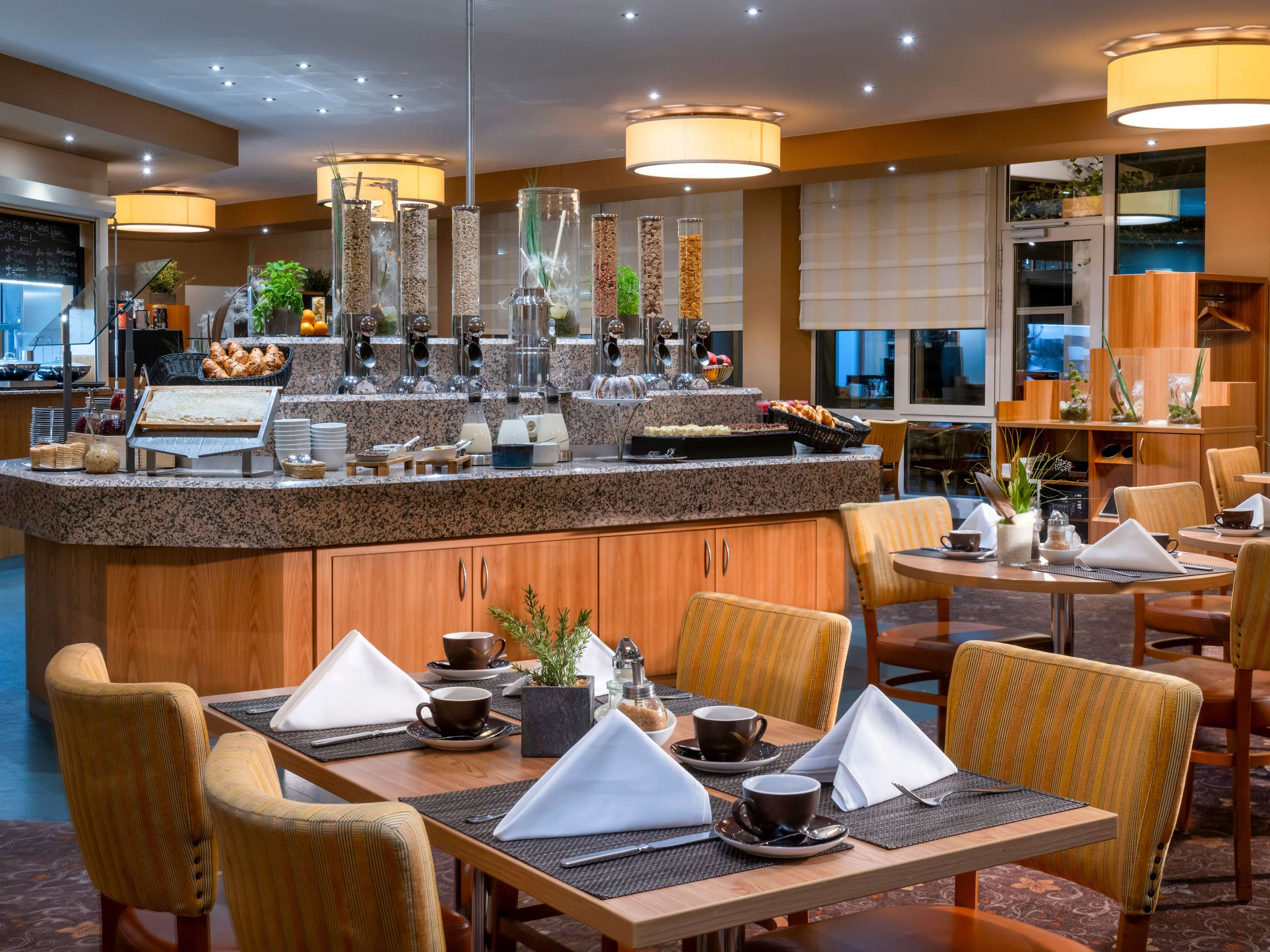 Mövenpick Nuremberg Airport