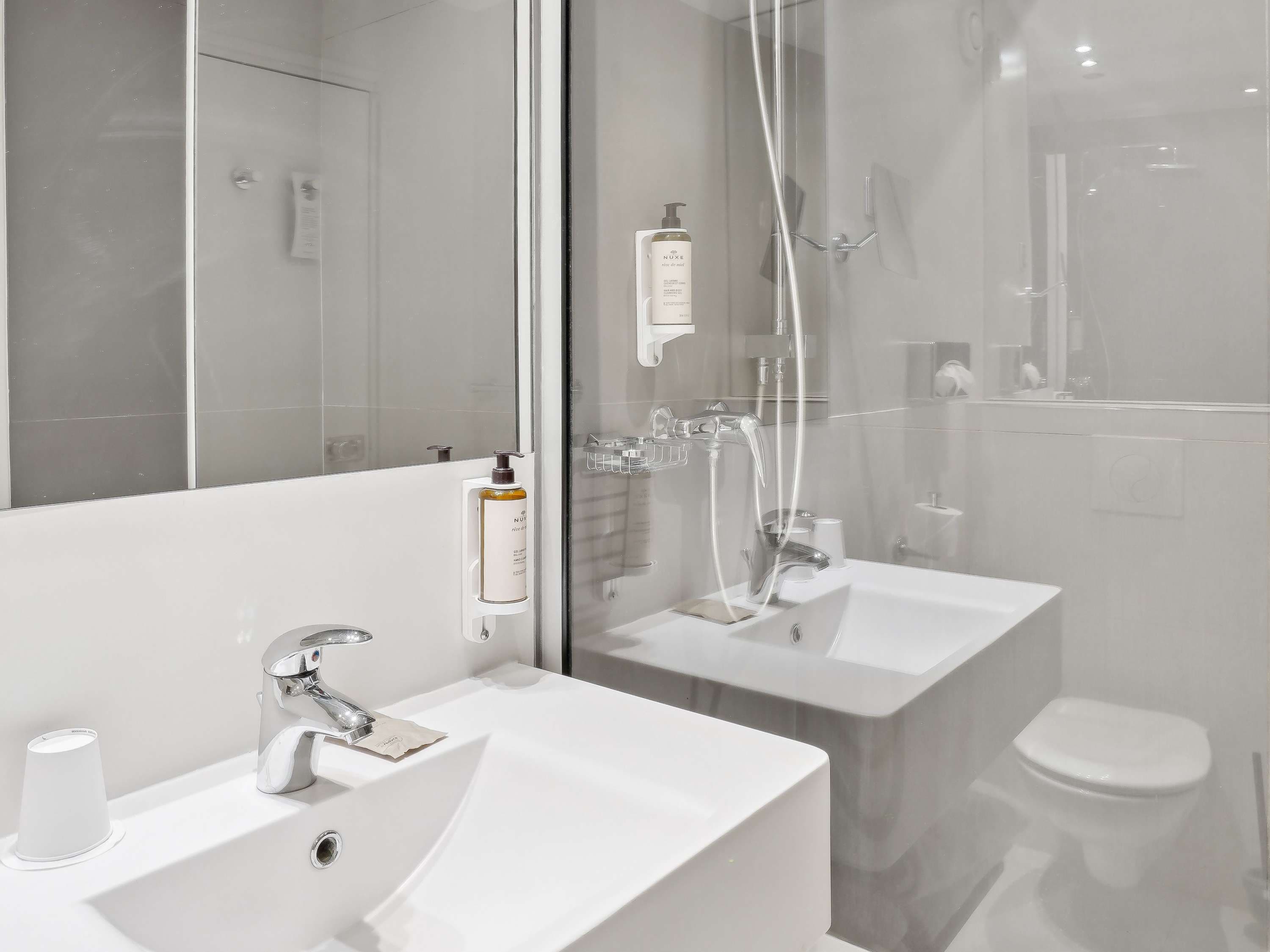 Mercure Paris Opéra Faubourg Montmartre Hotel