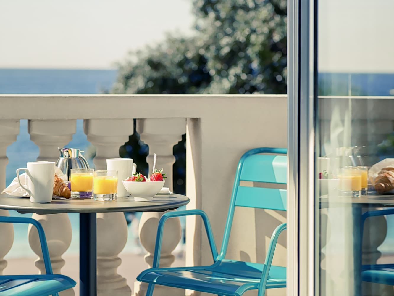 Mercure Nice Marche aux Fleurs Hotel
