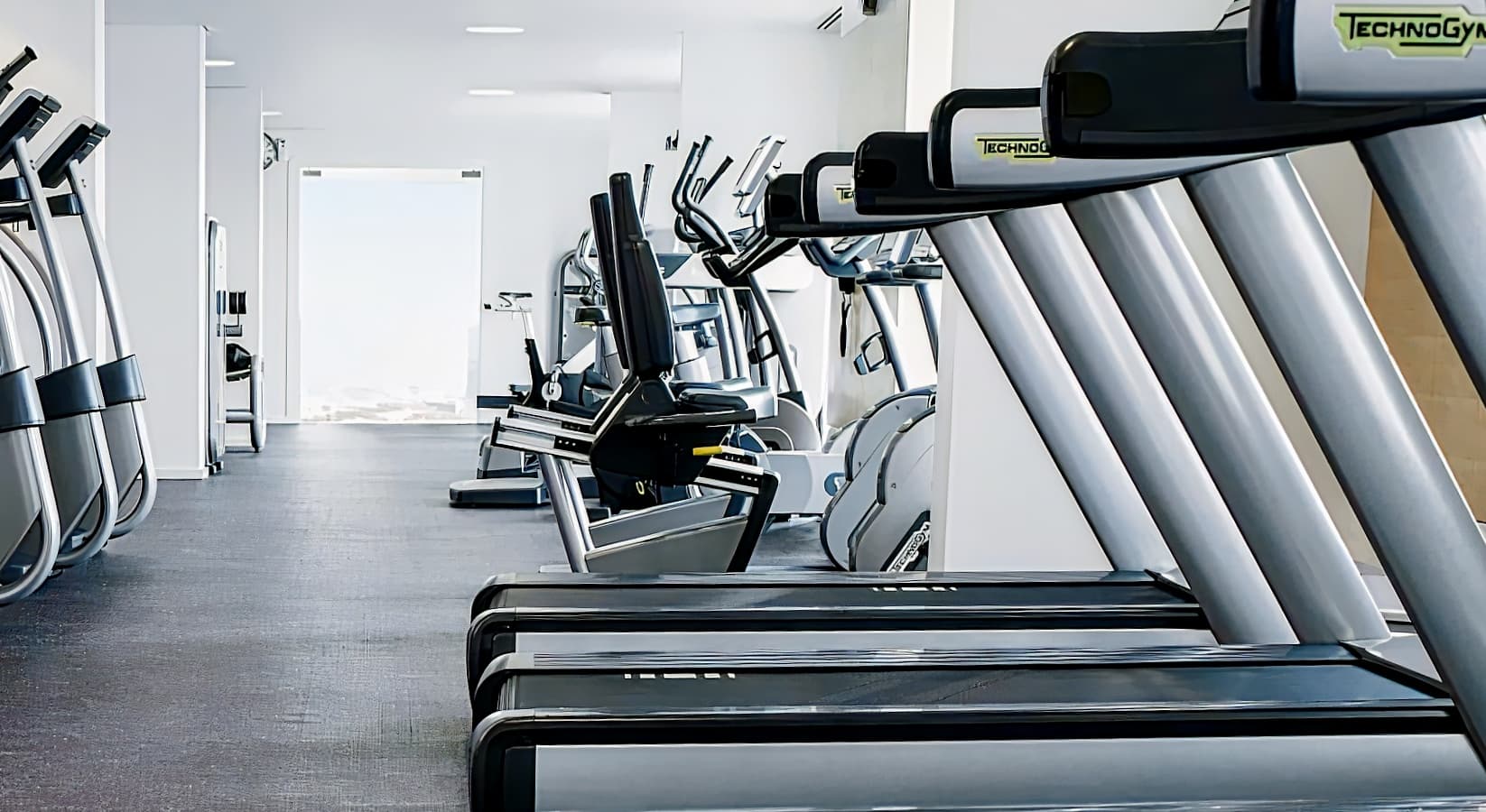 Pullman Dubai Jumeirah Lakes Towers - Hotel & Residence