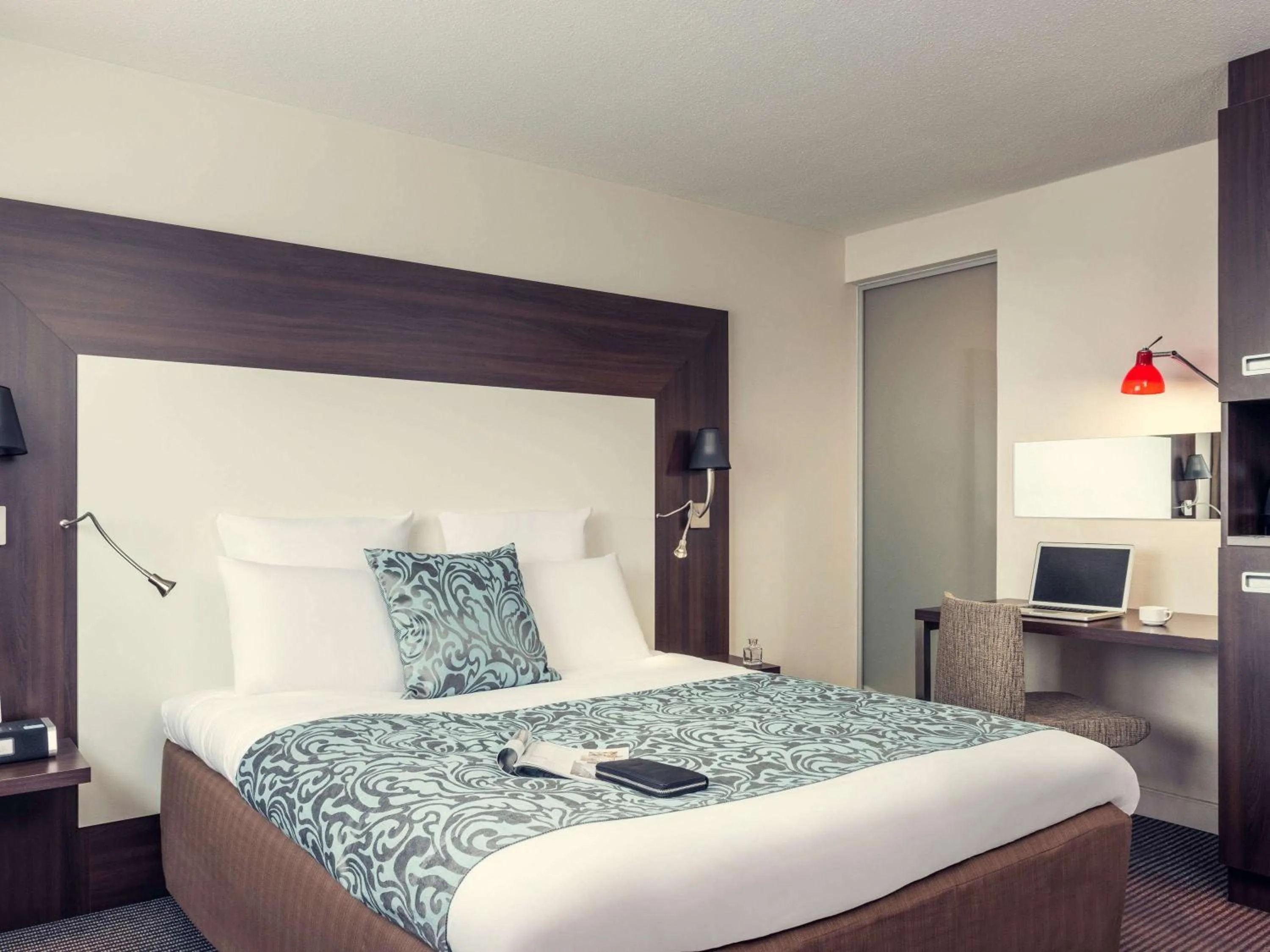 Mercure Paris Porte d'Orléans Hotel