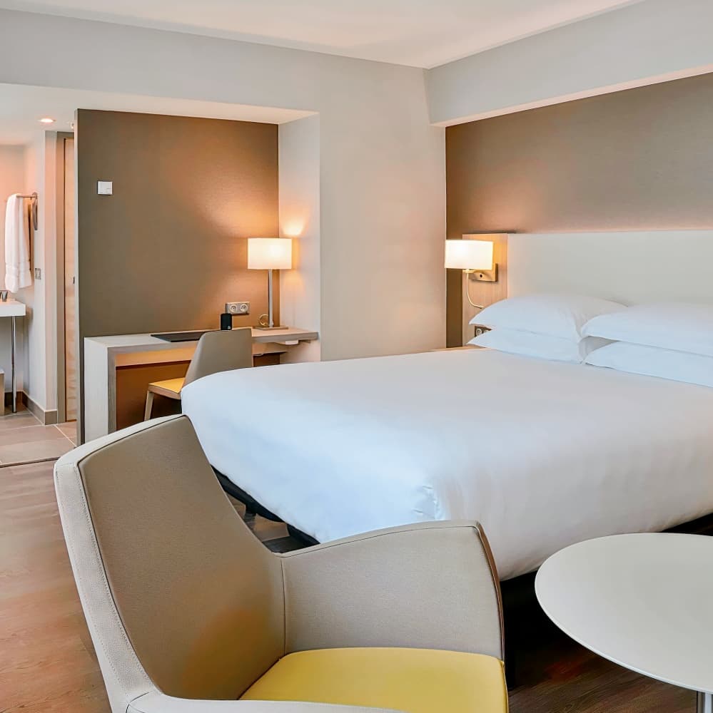 AC Hotel by Marriott Marseille Prado Vélodrome