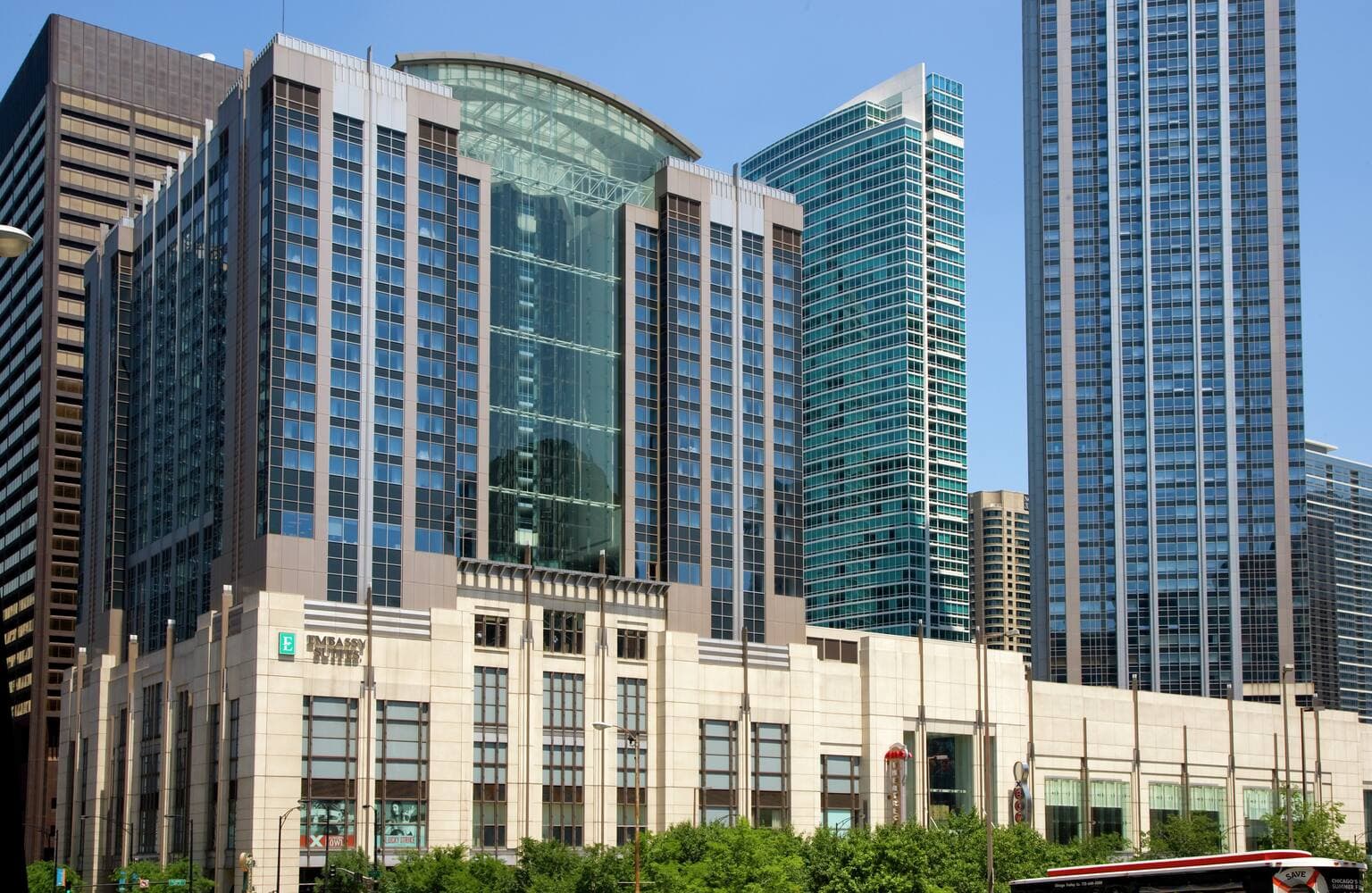 Embassy Suites by Hilton Chicago Downtown Magnificent Mile
