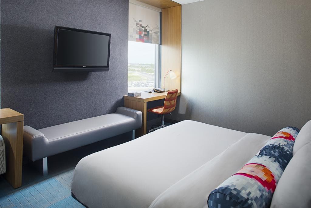 Aloft Philadelphia Airport